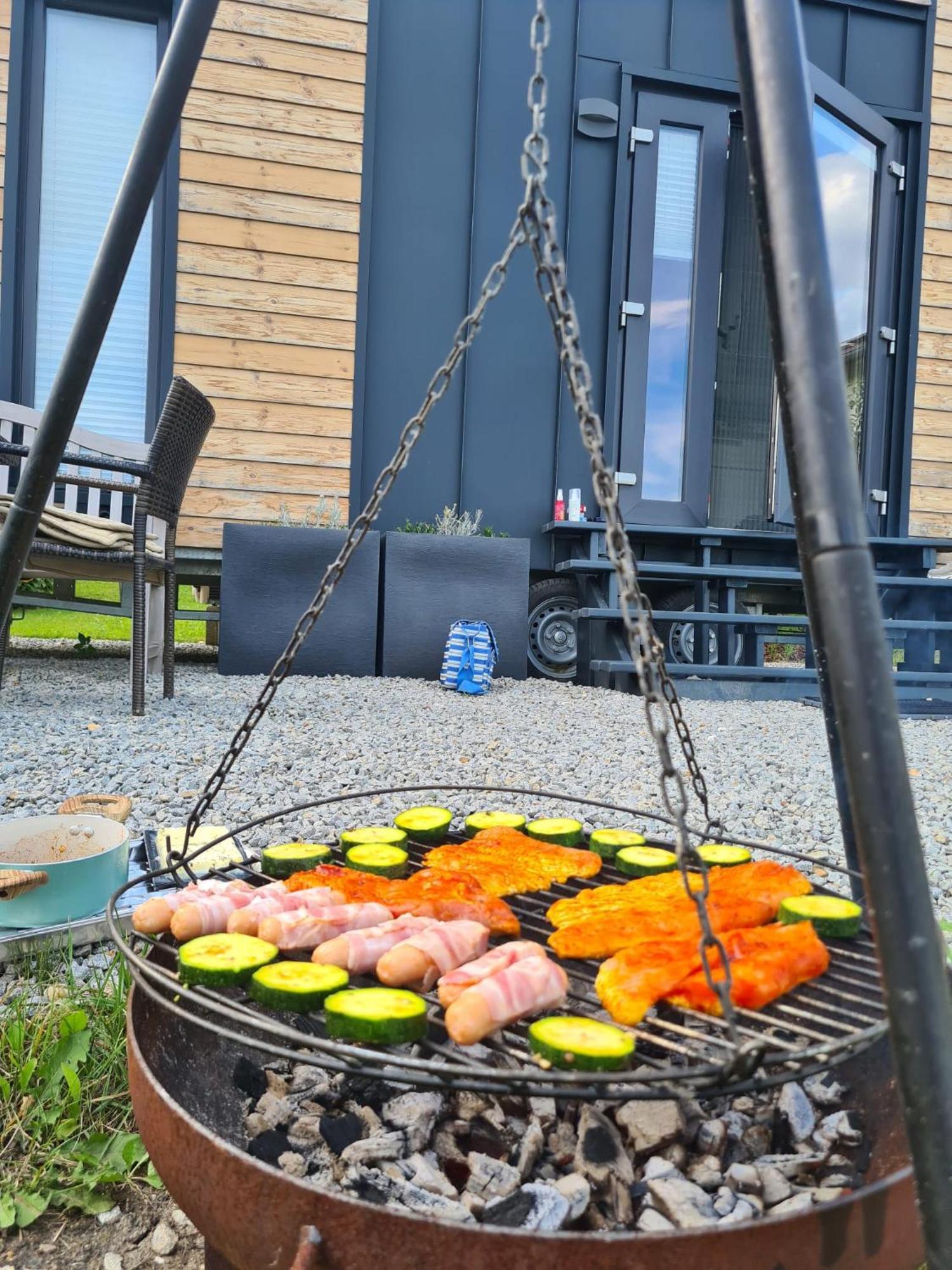 Tinyhouse -Reset Im Vilstal -Zurueck Zum Ursprung Apartment Aldersbach Luaran gambar